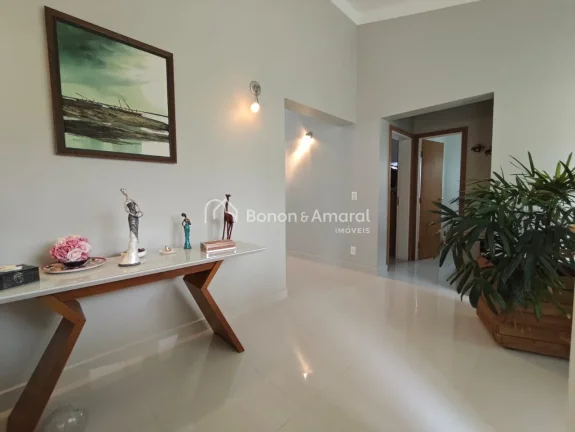 Imagem Casa Condomínio Estância Paraíso - Região Alphaville

Charmosa, construção sólida, 525 m² de...