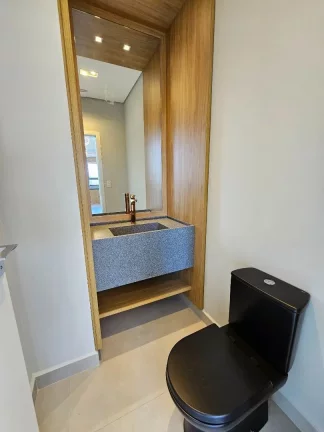 Imagem Casa de esquina em condomínio alto padrão, com 3 suítes e escritório à venda, por R$ 2.000.000 - Indaiatuba Interior de São Paulo