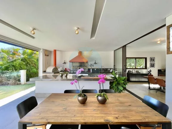 Imagem Casa em Condomínio a Venda no bairro Granja Viana - Cotia, SP