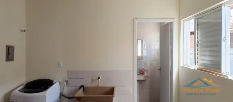 Imagem Sobrado com 4 Quartos