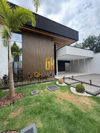 Imagem Casa com 3 quartos no Setor Três Marias, em terreno com 360m² com 192m² de área construída poss...