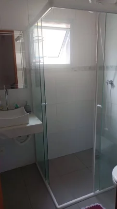 Imagem Lindo Sobrado semi-geminado - Residencial Villa D´este