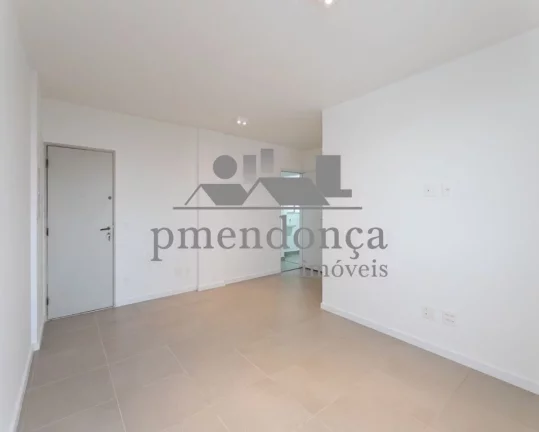 Imagem Apartamento Reformado em Pinheiros com 3 quartos e 1 vaga, 87 m2.