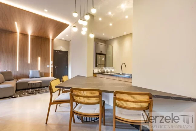Imagem Apartamento 3 dormitórios para Venda em Balneário Camboriú / SC no bairro Pioneiros