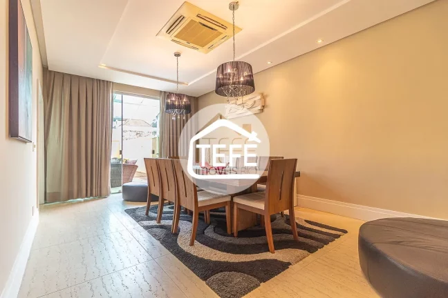 Imagem Casa com 415m² com 3 SUÍTES em Condomínio fechado no Recreio dos Bandeirantes