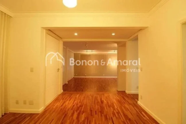 Imagem Sobrado à venda em Residencial Parque Portugal - Parque Taquaral - Campinas/SP