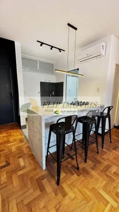 Imagem More em um apartamento com 45 m², andar alto com 1 quarto ao lado do Cambuí - Campinas - SP
