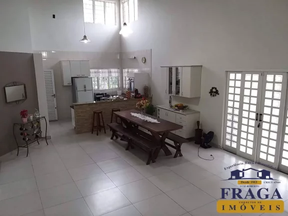 Imagem Sitío/Chácara com 03 quartos à venda, 250m²-Ipanema do meio Aracoiaba Serra