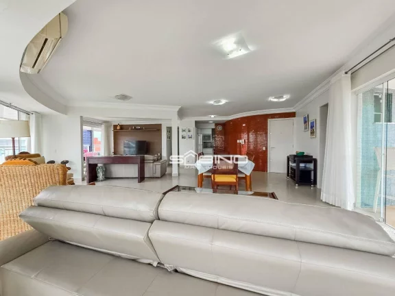 Imagem Cobertura de Alto Padrão à venda na Riviera, com 4 suítes 240m² de área útil, 5 vagas de garagem