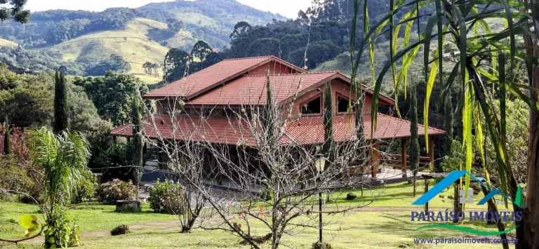 Imagem Viva o Sonho Inglês na Mantiqueira: Um Refúgio de Luxo!