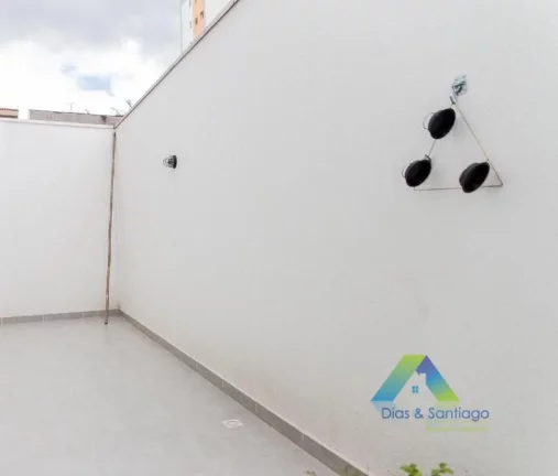 Imagem SANTO ANDRÉ Apartamento 72 metros, 2 dormitórios sendo 1 suíte, 1 vaga com ótima localização e valor.