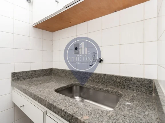Imagem Conjunto Comercial à Venda em São Paulo-SP, Bairro Bosque da Saúde: 1 Sala, 1 Vaga, 40m² de Área