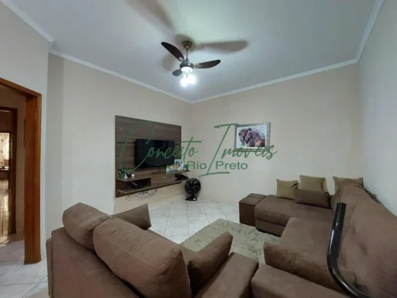 Imagem Casa com Edícula para venda, com 4 dormitórios, 4 banheiros,