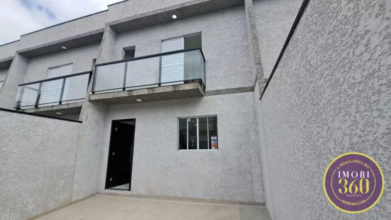 Imagem Sobrado com 2 Quartos (2 suites) e 2 banheiros à Venda, 107 m²