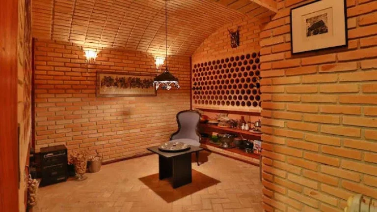 Imagem Cond Morada dos Pássaros / Aldeia da Serra - 7ste, gourmet, adega, hóspedes