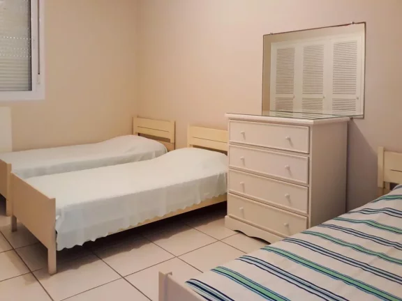 Imagem Apartamento com 4 dormitórios, 220 m² - venda ou alugueL - Pitangueiras - Guarujá/SP