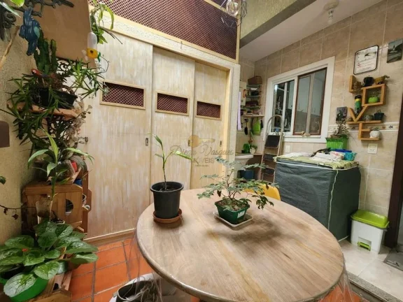 Imagem Casa em Condomínio para Venda em Teresópolis / RJ no bairro Bom Retiro