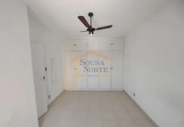 Imagem Apto 1 dormitório, com armários, sala 2 ambientes, banheiro, cozinha, área de serviço. 65m².

E...