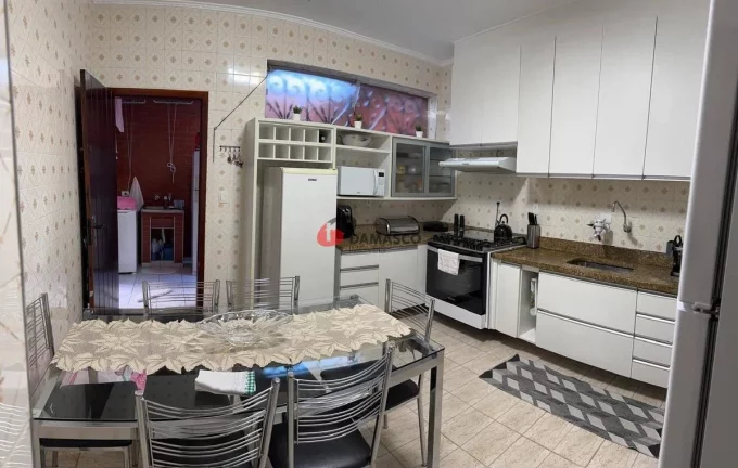 Imagem Casa à venda, 3 dormitórios - Bairro Barcelona, São Caetano do Sul, SP