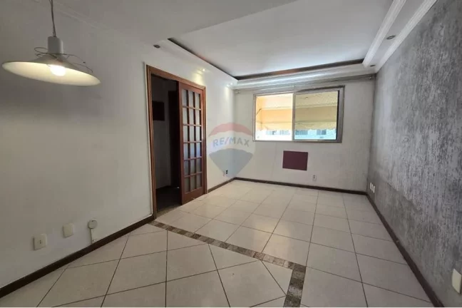 Imagem VENDO APARTAMENTO EM REALENGO 54M² COM 2 QUARTOS E 1 SUÍTE.