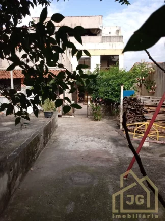 Imagem Sobrado com 4 Quartos à Venda, 680 m² em Vila Palmares - Santo André