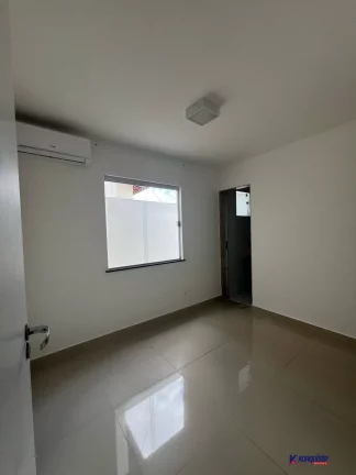 Imagem VENDO CASA 2/4 SENDO UMA SÚITE NO CONDOMINIO VIVA + MASTER