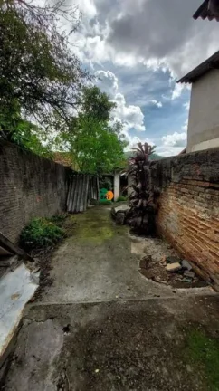 Imagem Casa para Venda em São Roque, Centro, 2 dormitórios, 1 banheiro, 2 vagas