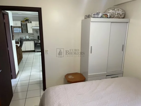 Imagem Apartamento em prédio Frente Mar com 2 dormitórios à venda na Barra Sul em Balne