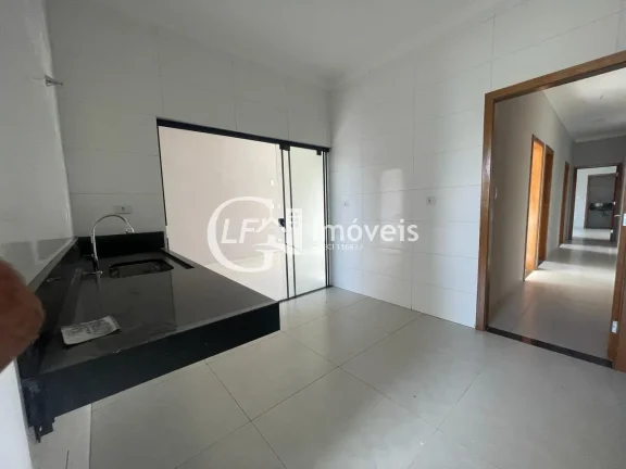 Imagem Casa à venda em Campo Grande-MS, Vila Santa Luzia: 3 quartos, 2 salas, 3 banheiros, 2 vagas, 117 m². Imperdível!