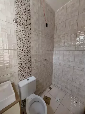Imagem CASA AMPLA+3 VAGAS+2BANHEIROS+ARMARIO EMBUTIDO NO QUARTO