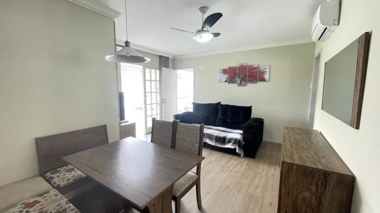 Imagem Apartamento para locação Canasvieiras, 3 dormitórios.