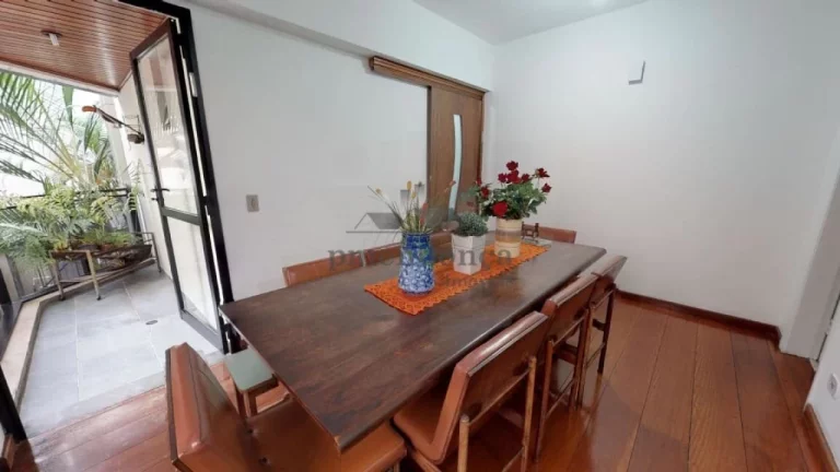 Imagem Apartamento na Rua Rosa e Silva com 3 quartos sendo 1 suíte e 1 vaga, 98m²