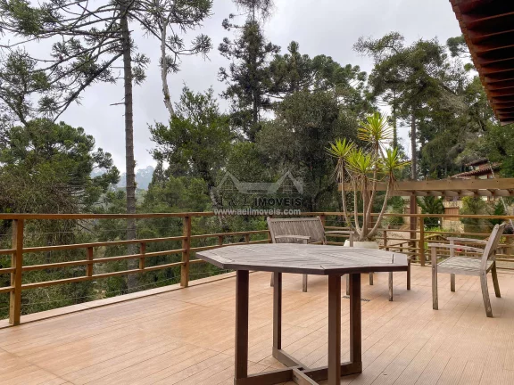 Imagem Casa em Campos do Jordão – Com 05 suítes em condomínio fechado