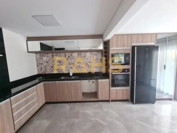 Imagem Uma bela casa com 4 quartos sendo 3 suítes, ficam no imóvel splits, sala ampla, sala de Tv, cozinh...