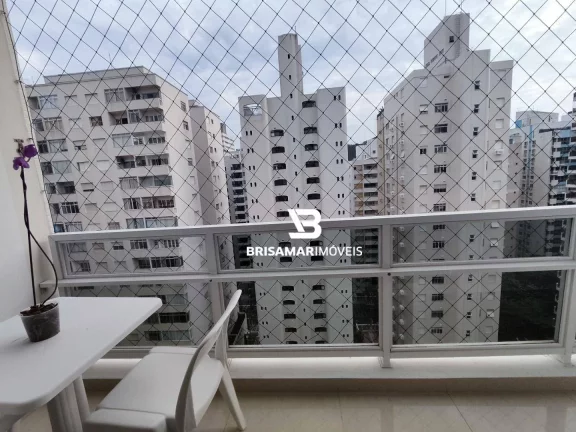 Imagem PITANGUEIRAS- CALÇADÃO , MARAVILHOSO APARTAMENTO TOTALMENTE REFORMADO E DECORADO , GARAGEM NO PRÉDIO.