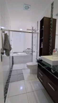 Imagem Casa à venda no bairro Portal das Colinas - Guaratinguetá/SP