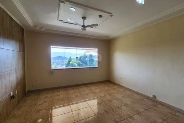 Imagem Casa com 2 quartos à venda em Jardim Sulacap, Rio de Janeiro - RJ