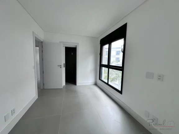 Imagem Apartamento Exclusivo em Condomínio Clube de Luxo Área Privativa: 134,57m2 privativos Descrição:...