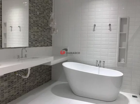 Imagem Sobrado à venda 3 Quartos, 3 Suites, 3 Vagas, 260M², Santa Maria, São Caetano do Sul - SP