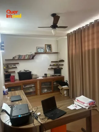 Imagem Imperdível: Casa à venda em Ribeirão Preto-SP, bairro City Ribeirão, 3 quartos, 1 suíte, 2 salas, 4 banheiros, 282m². Venha conferir!