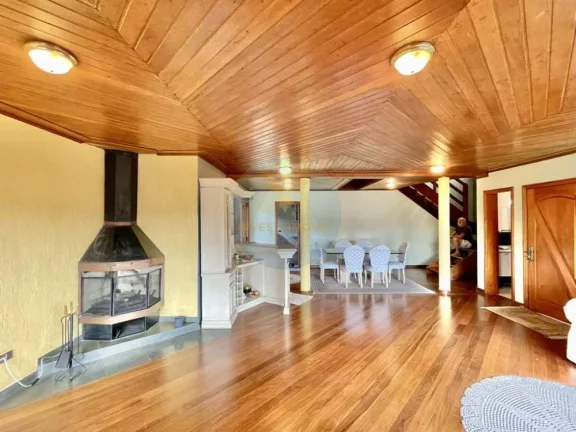 Imagem Casa em Condomínio a Venda no bairro Granja Viana - Cotia, SP