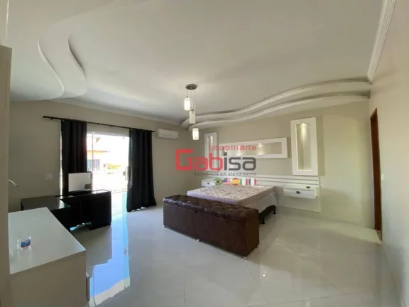 Imagem Casa com 4 dormitórios à venda, 400 m² por R$ 900.000,00 - Guriri - Cabo Frio/RJ