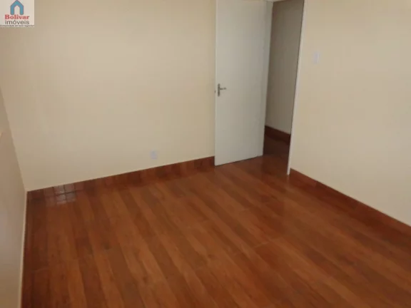Imagem Casa com 3 dormitórios à venda, 200 m² por R$ 1.000.000,00 - Vila de Furnas - Itumbiara/GO