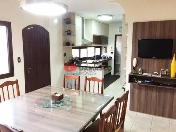 Imagem Casa à venda 3 Quartos, 2 Suites, 4 Vagas, 224M², Campestre, Santo André - SP