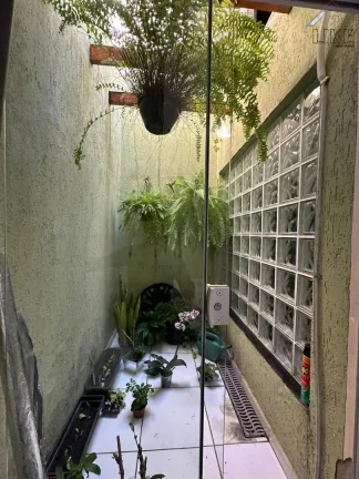 Imagem Casa de 3 Dormitórios com Suíte à Venda no Condomínio Residencial Esplanada Nobre, Jacareí