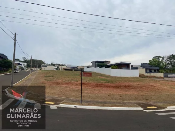 Imagem Lindo Lote de Esquina no Residencial Vila Dumont