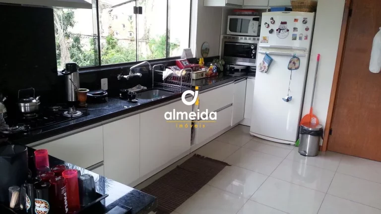 Imagem Casa 4 dormitórios à venda Nossa Senhora de Lourdes Santa Maria/RS