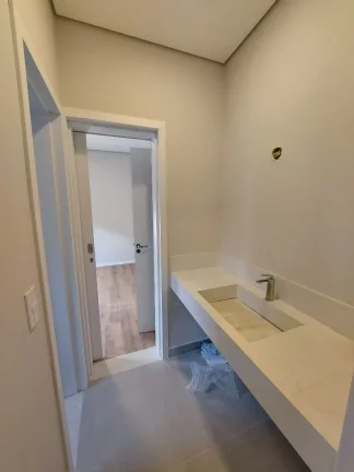 Imagem CASA TÉRREA - ACABAMENTO SUPERIOR - CONDOMÍNIO MONTERREY - MONTE MOR