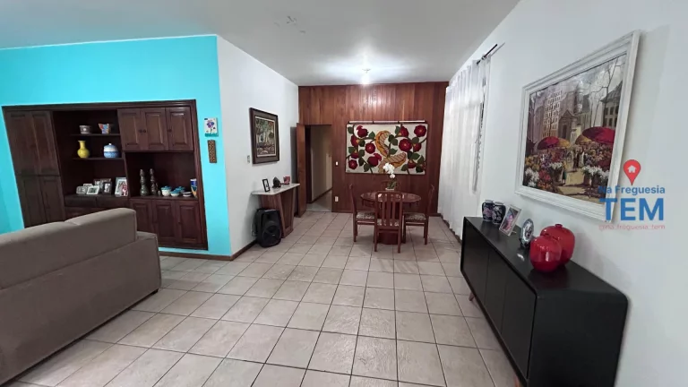 Imagem Casa Comercial na Freguesia
