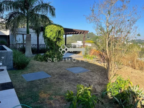 Imagem Casa à venda na Granja Viana com vista para o Golf e 4 suítes COND. FECHADO